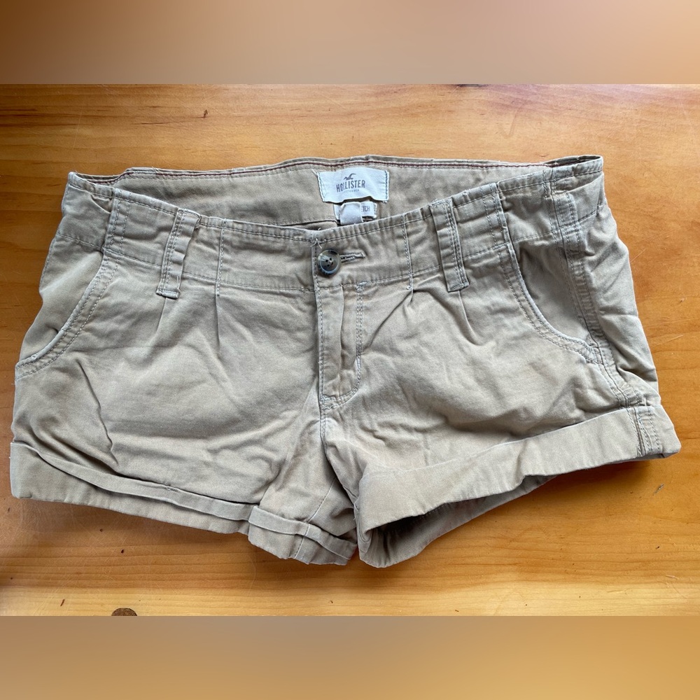 Hollister Cargo shorts